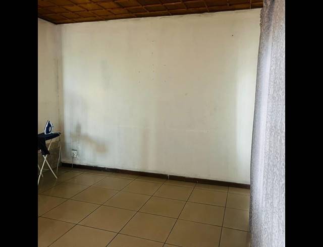 3 BEDROOM HOUSE FOR SALE IN IMBALI